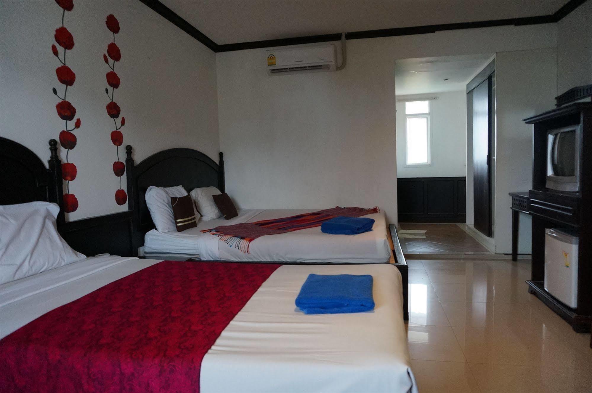 Sand Inn Hotel หัวหิน ภายนอก รูปภาพ